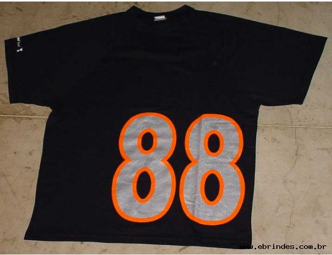 camiseta 88