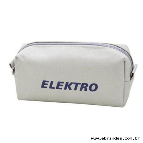 NECESSAIRE